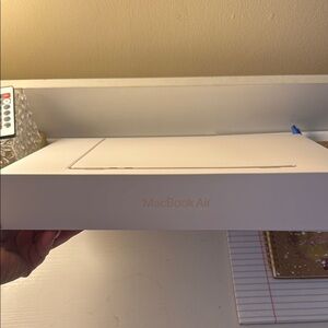 Apple MacBook Air Packaging in White